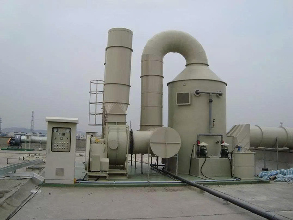 Tháp xử lý khí thải